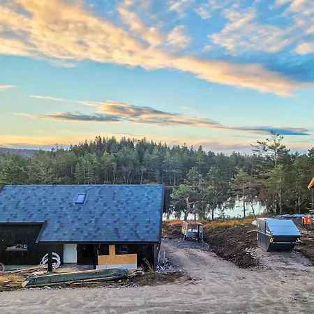 Ferienhaus Stunning In Vatnestrom With Sauna