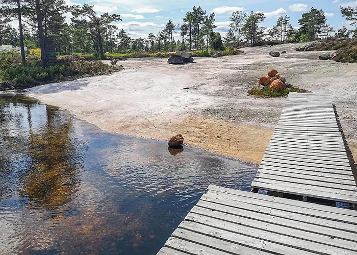 Stunning In Vatnestrom With Sauna Skreeros